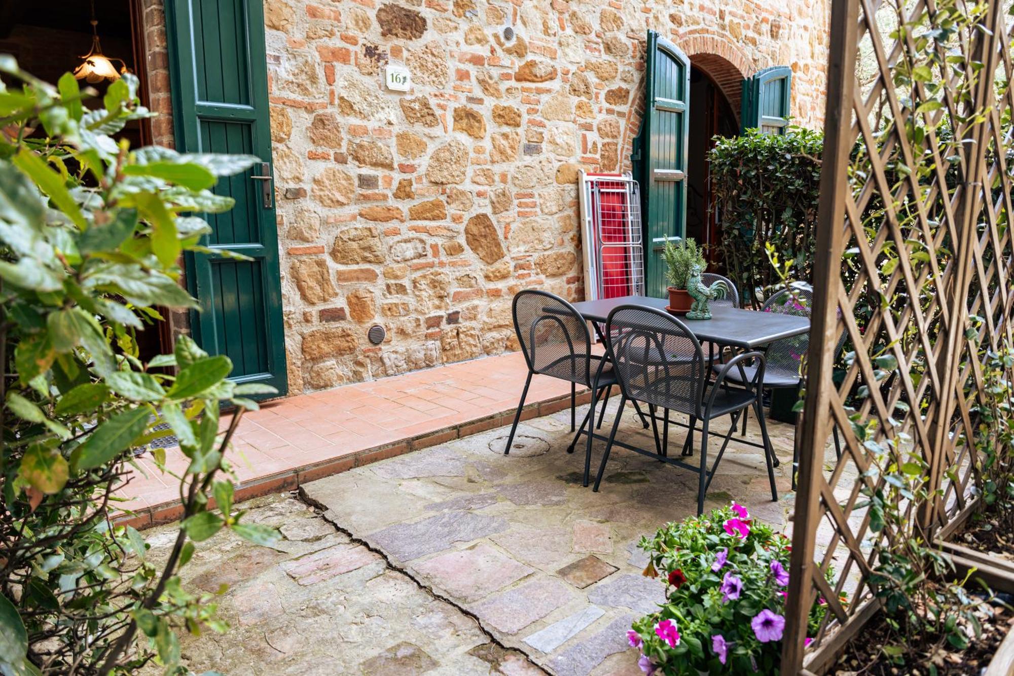 Borgo Il Poggio Agritourismo Villa มอนตาโยเน ภายนอก รูปภาพ