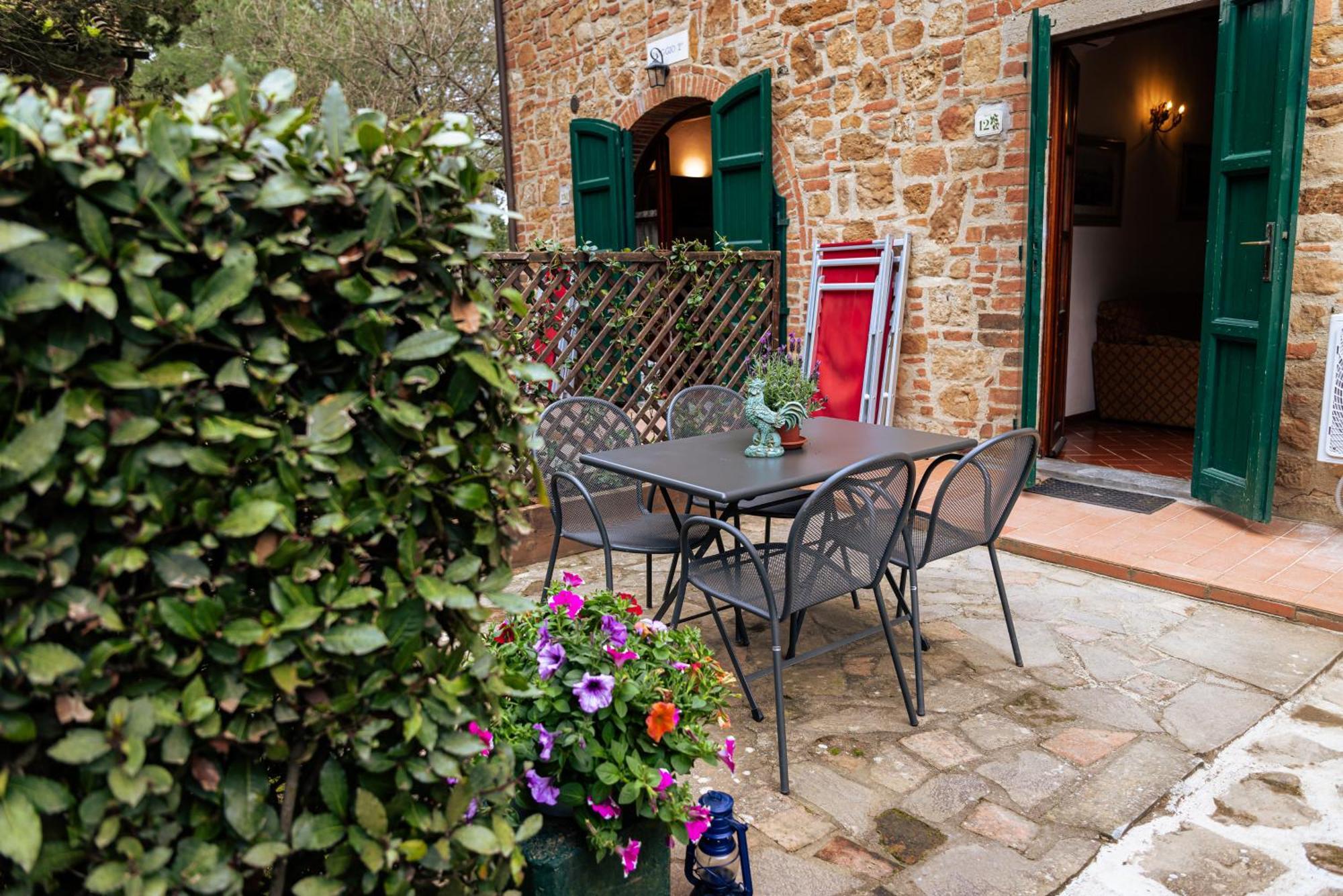 Borgo Il Poggio Agritourismo Villa มอนตาโยเน ภายนอก รูปภาพ